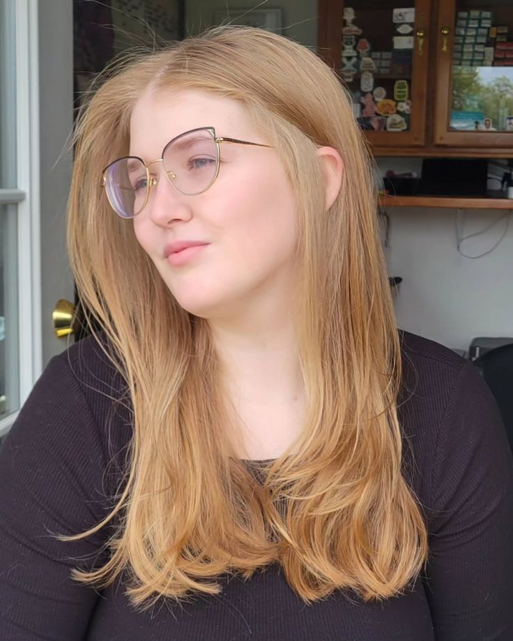 Adalynn78978, 26 years old from Canada