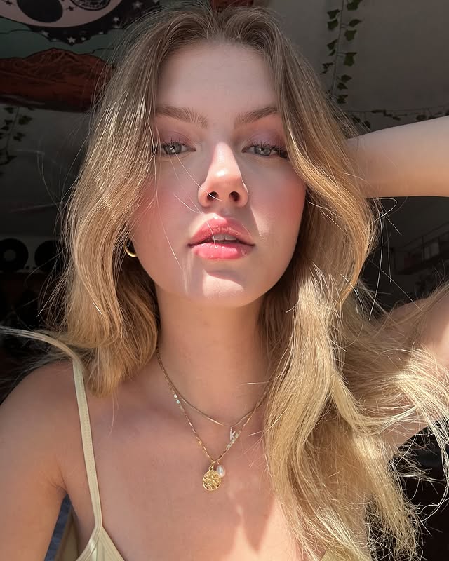 cahid28016's Cover Photo