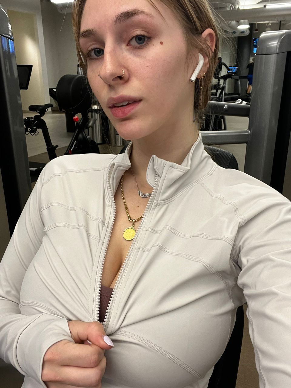 AngelKatie22's Cover Photo