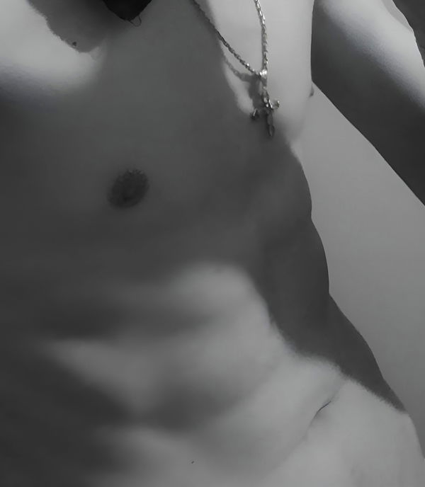 IDntCare, 23 years old from Germany