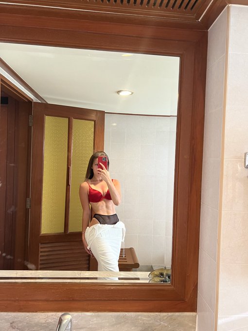 okfeyf, 19 years old from Germany