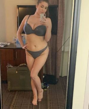 fesipo1381's Profile Photo