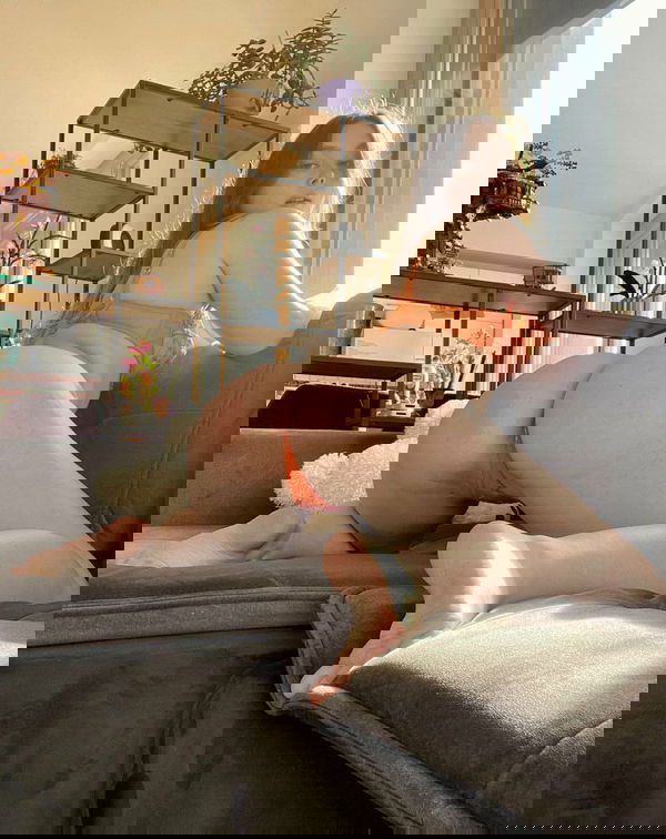 Jessica784, 22 years old from United States