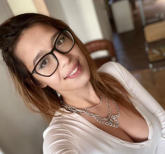 naxexiw721, 25 years old from United States