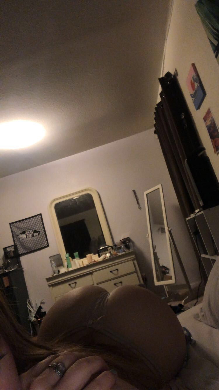 capaw62404, 20 years old from United States