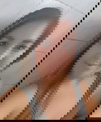 quvigege, 22 years old from Germany