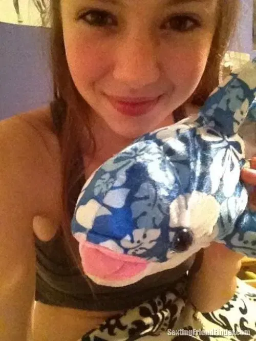 licyra, 25 years old from United States