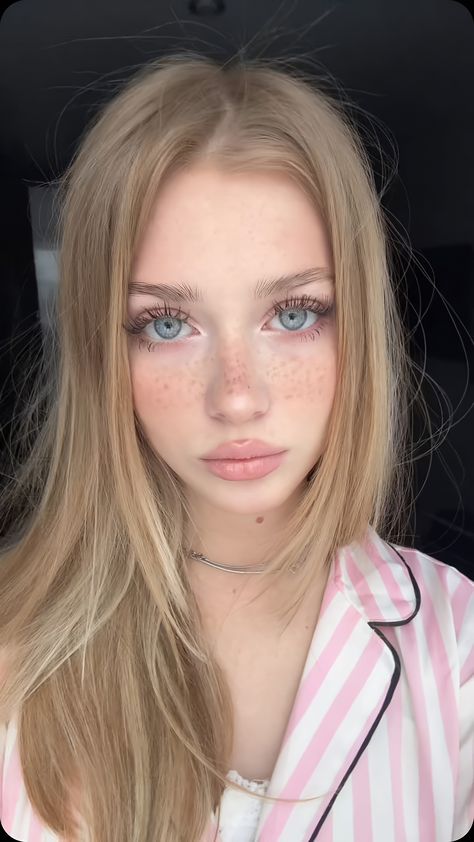 Genesis25, 25 years old from Germany