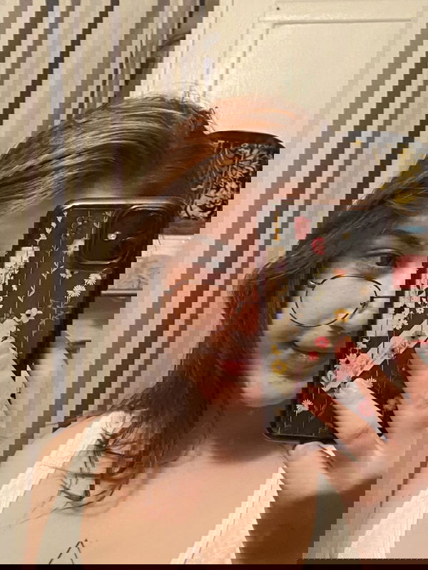 eva_456, 22 years old from United States