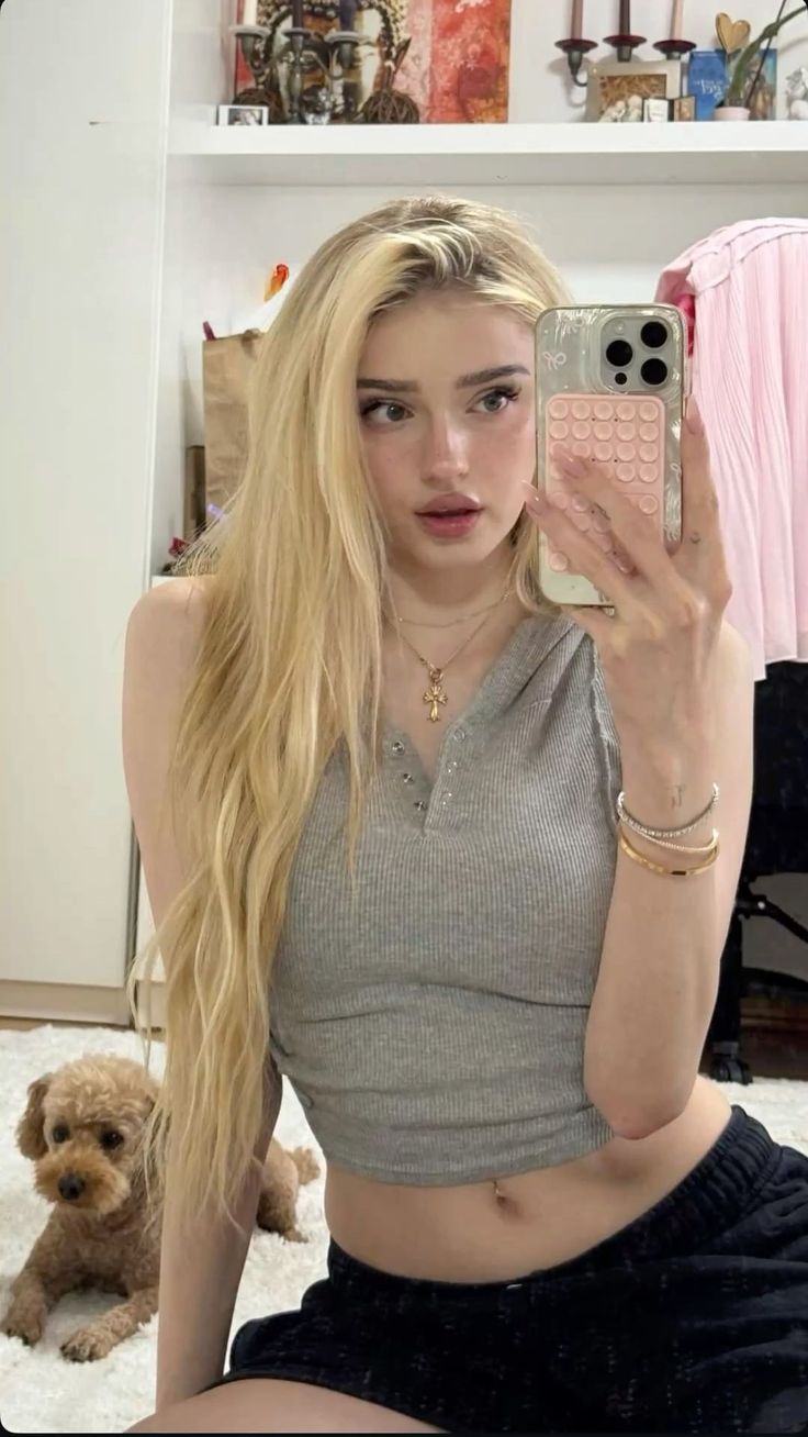 dowipih490's Cover Photo