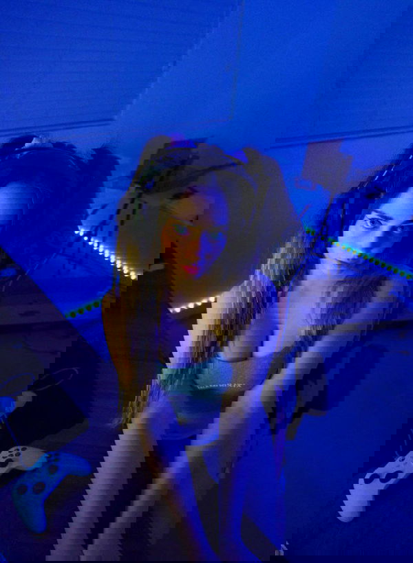 kodihol800, 22 years old from Canada