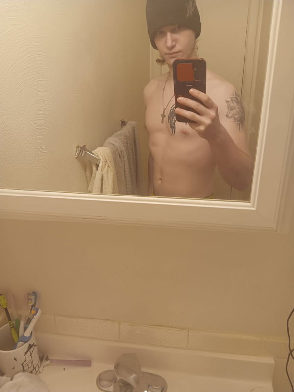 deadpatrick936, 21 years old from United States