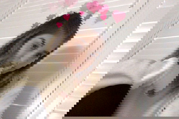 Olivia945, 22 years old from United States