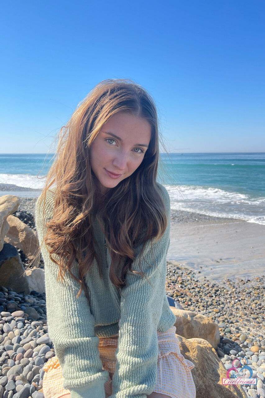 vefal11763's Cover Photo