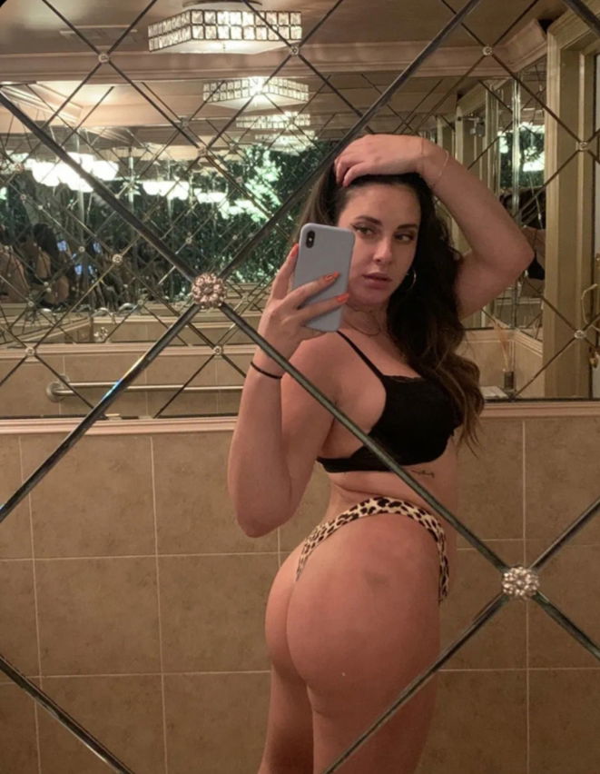 kuhujuto's Cover Photo