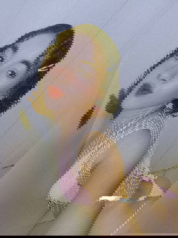 menuki, 23 years old from Spain