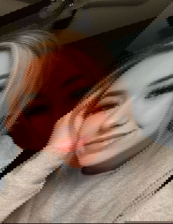 Anna74, 21 years old from United States