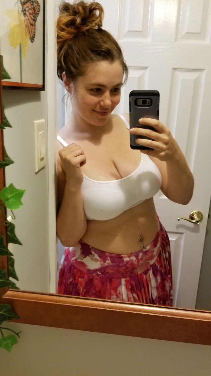 Sarah8450, 23 years old from United States