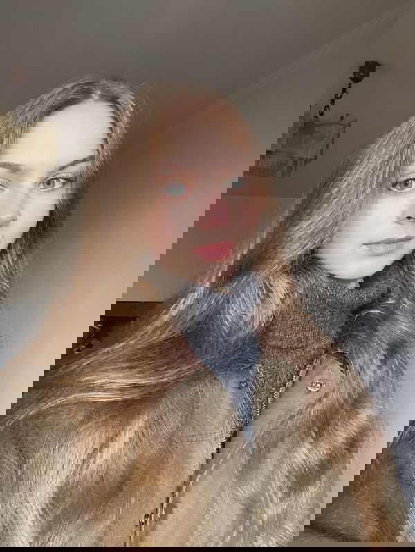 Nicole257425, 23 years old from Spain