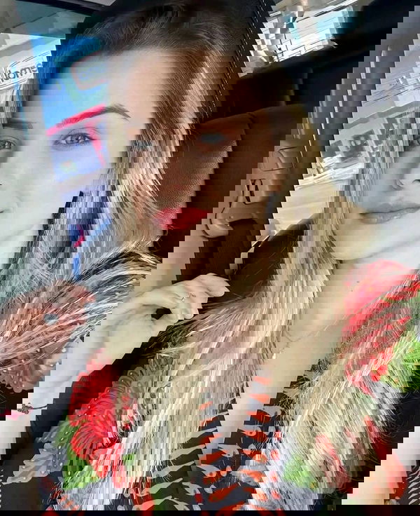 hinay, 26 years old from Germany