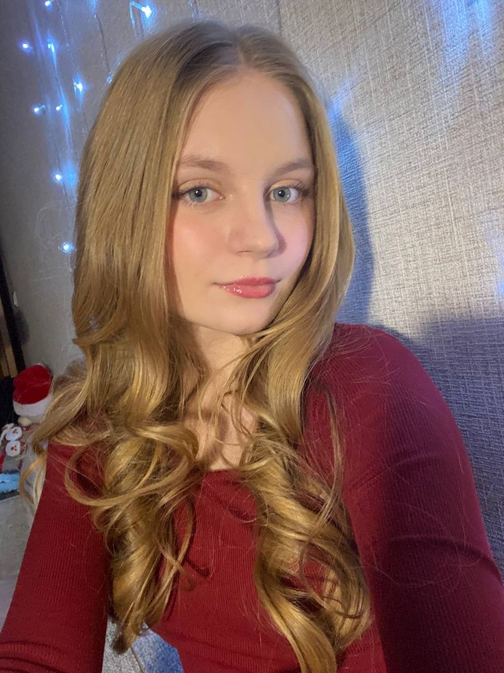 Piper79878, 24 years old from United States