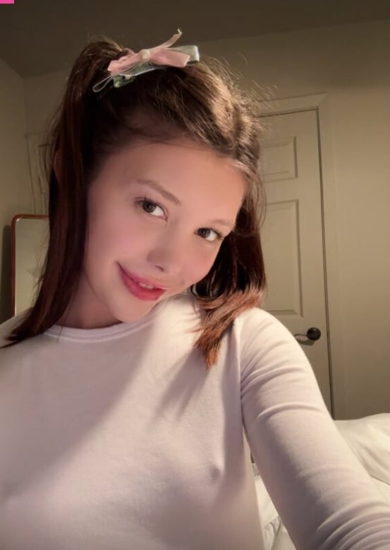 nakoc87584, 21 years old from United Kingdom