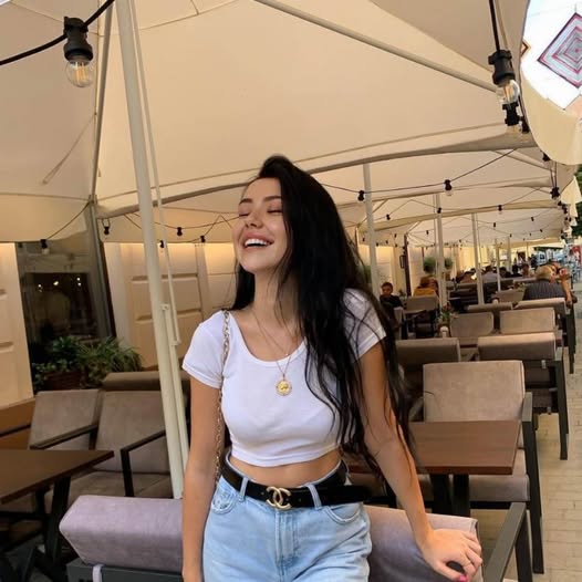 pesos41799's Cover Photo