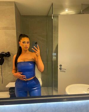 vidara3266's Cover Photo