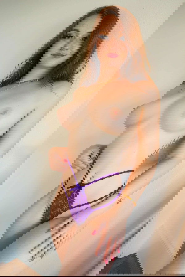 Nancy6824, 21 years old from United States