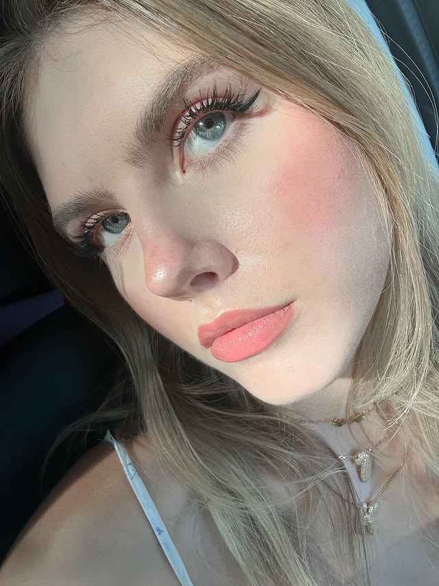 hopepe2593's Cover Photo