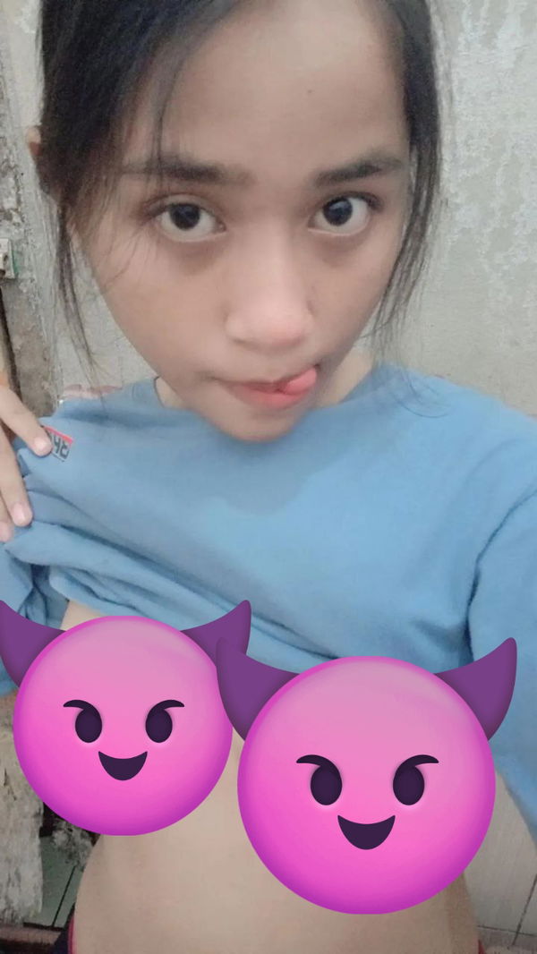 Davinaarose, 18 years old from United Kingdom