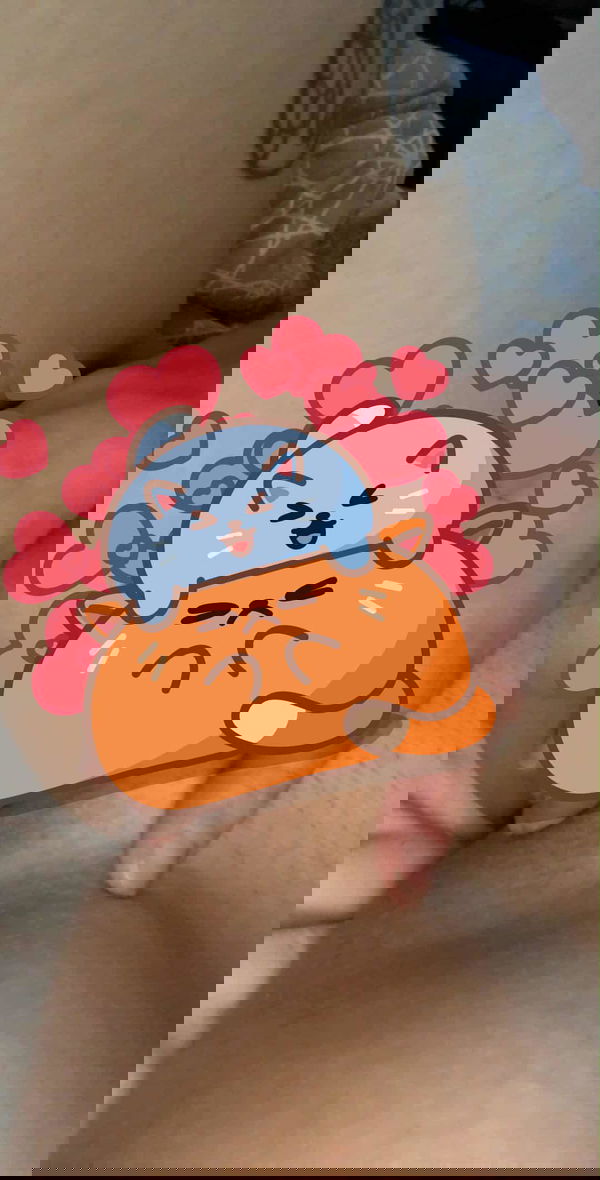 hornymorning577, 19 years old from Canada