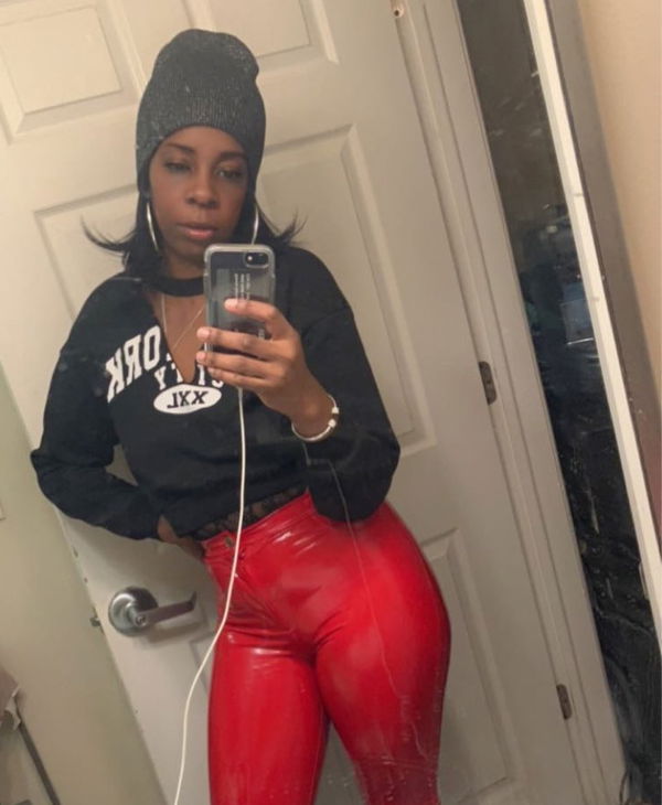 jeyefeg365, 25 years old from United States