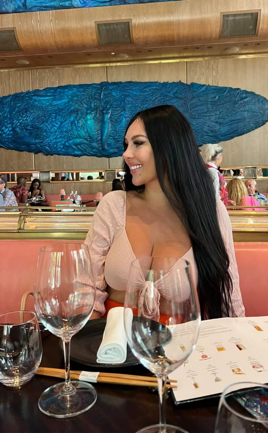 kisir34026's Cover Photo