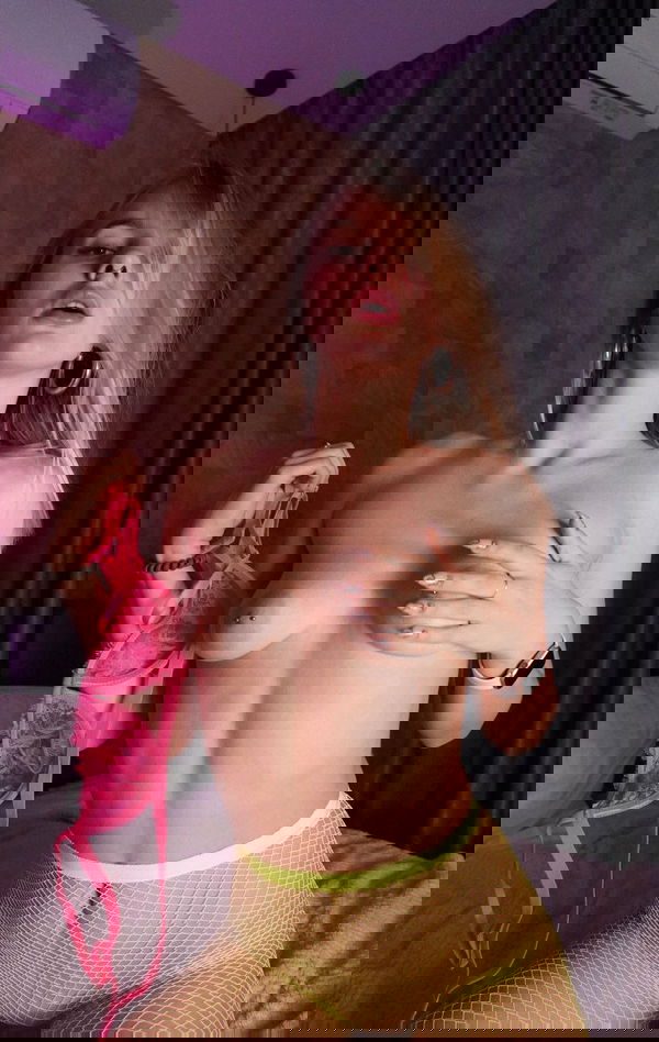 xalasa3146, 23 years old from United Kingdom