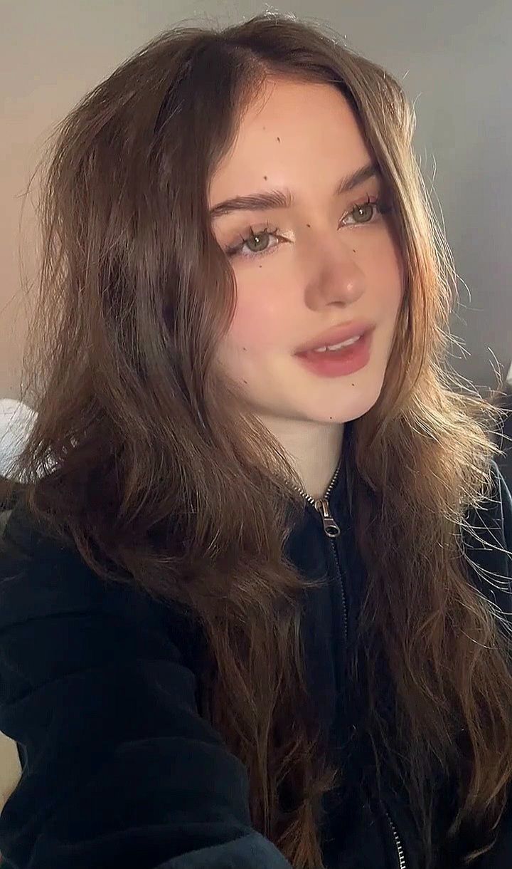 Sophia2315, 23 years old from United Kingdom