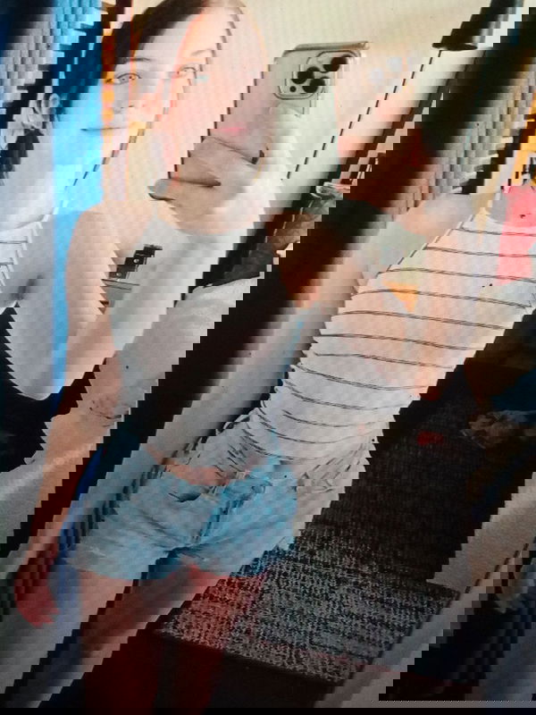 munofux, 19 years old from Canada