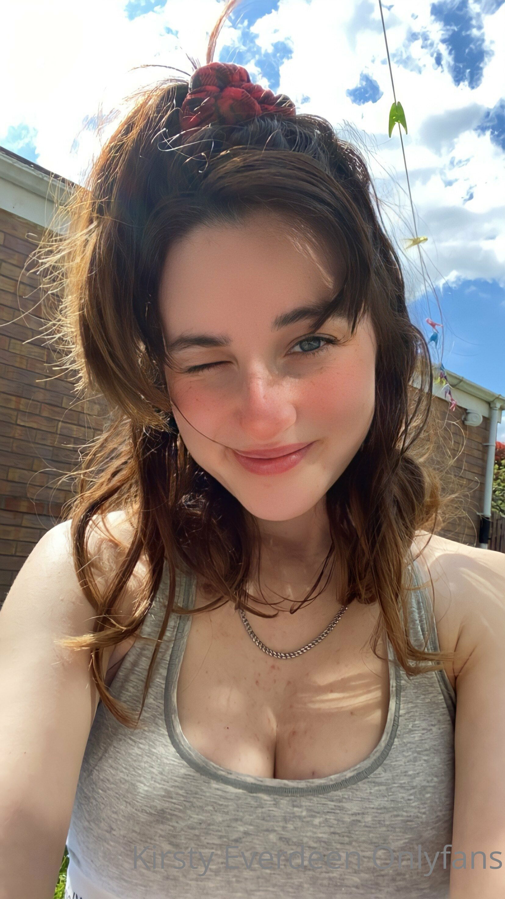 Alicas975, 22 years old from United States