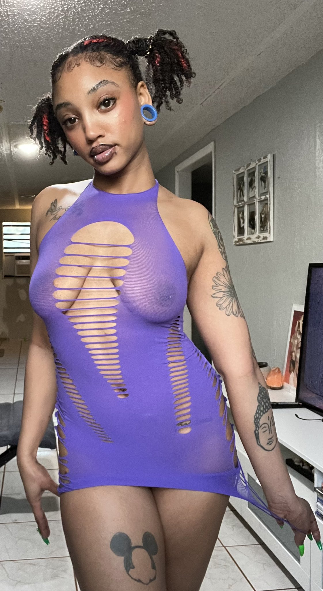 ainabella992's Cover Photo