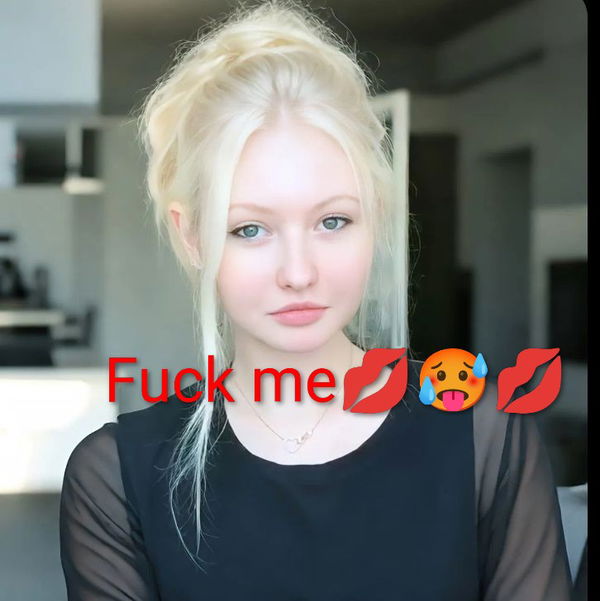 TompaLisa, 23 years old from Italy