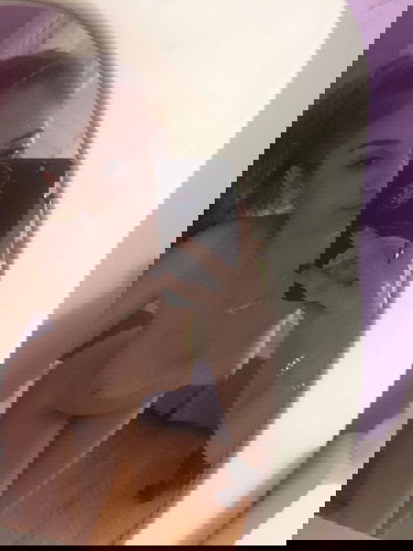 hakime6655, 19 years old from United States