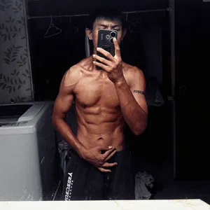 xinlockme's Profile Photo