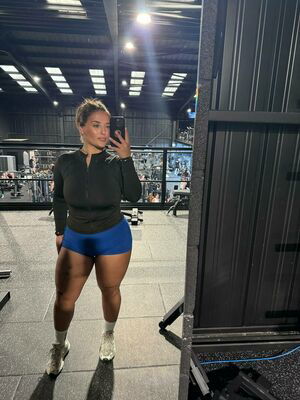 najece8009's Cover Photo