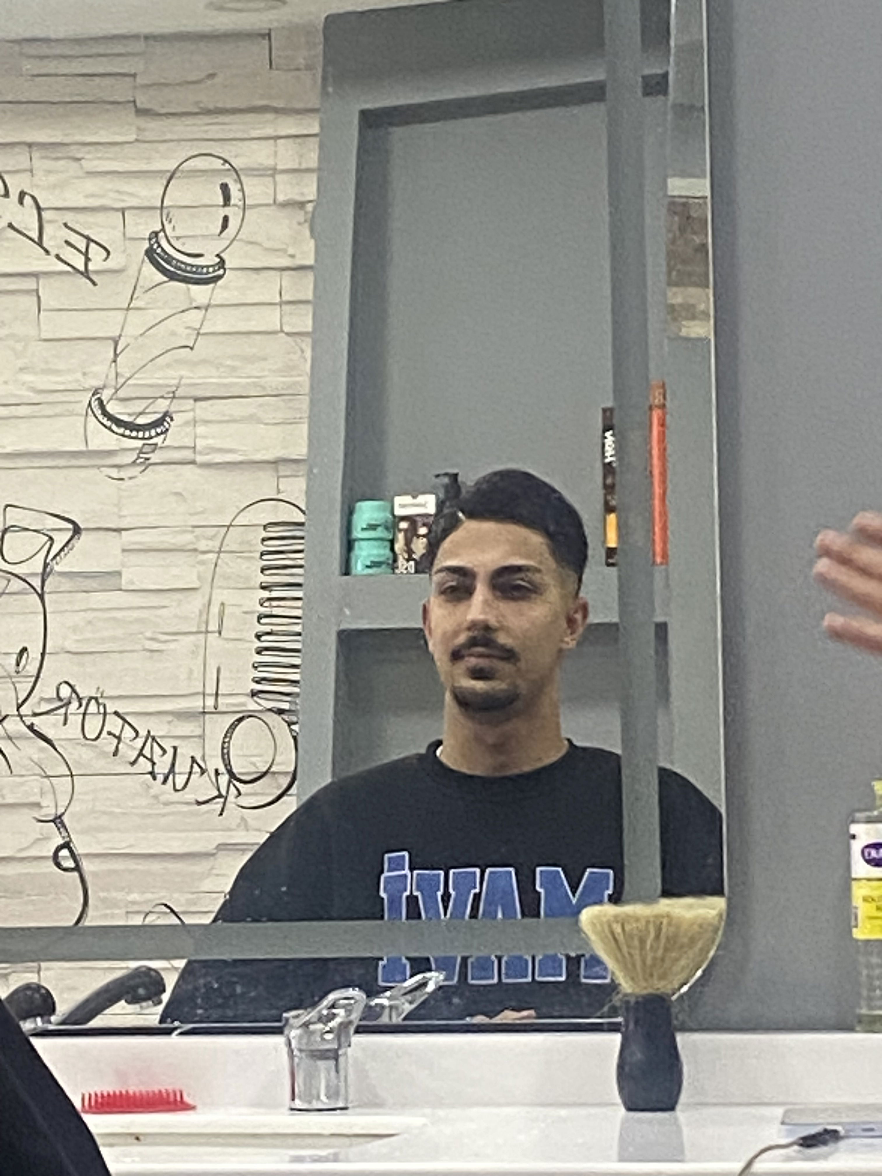 beratyarar2525's Cover Photo