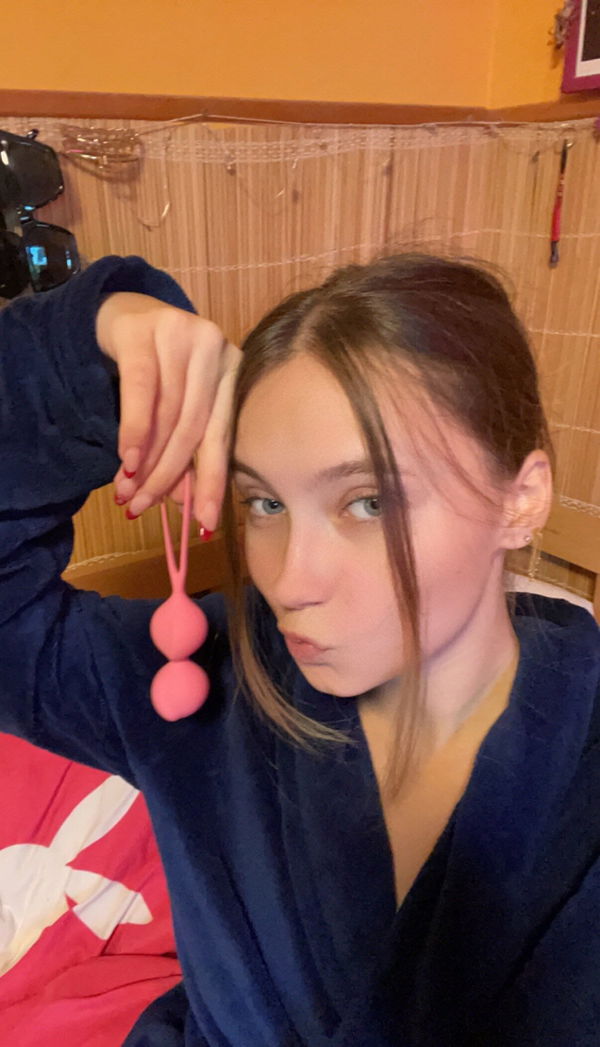 vewak28217, 21 years old from United States