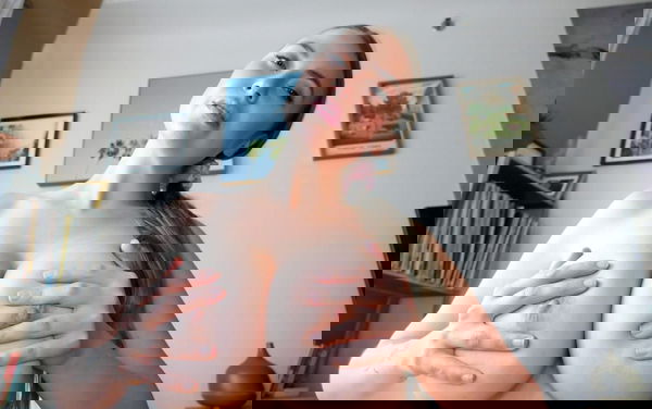 JoanR, 21 years old from United Kingdom