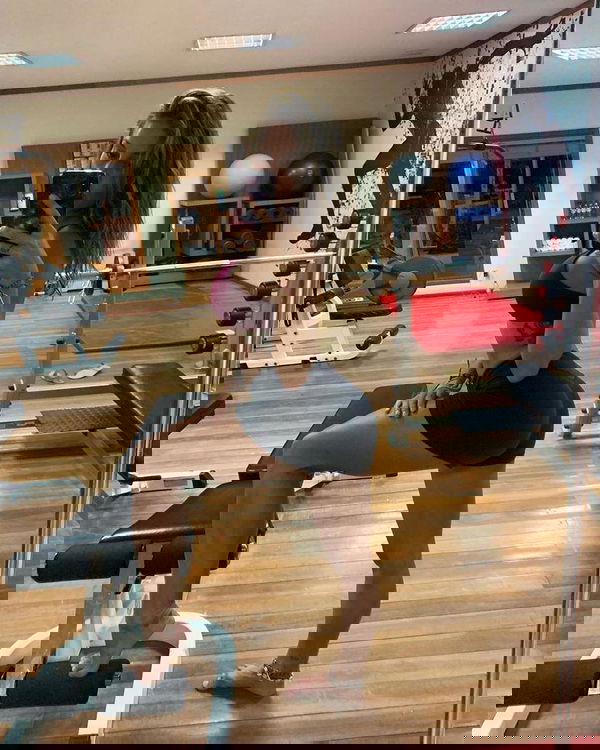 valota, 20 years old from United States