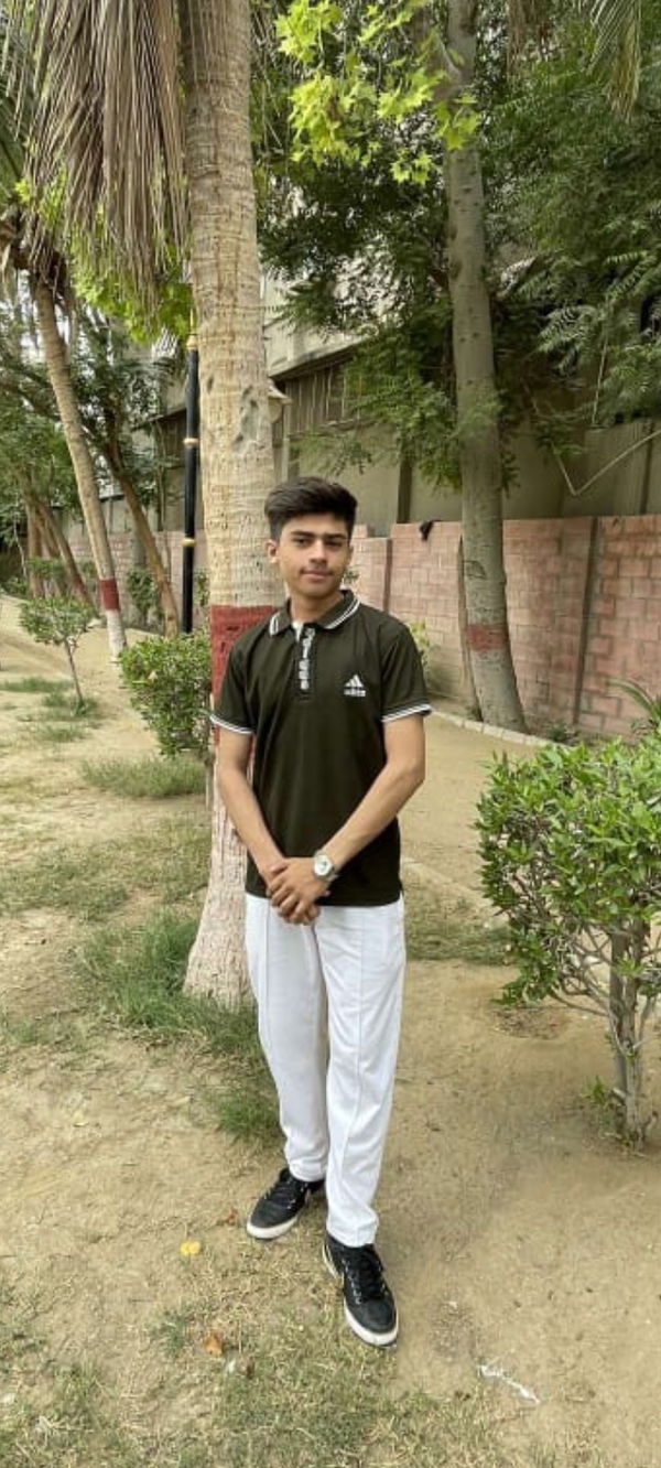 haniakhan1234768, 18 years old from Pakistan