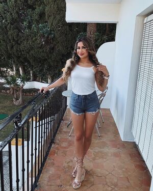 nasejem446, 22 years old from Switzerland