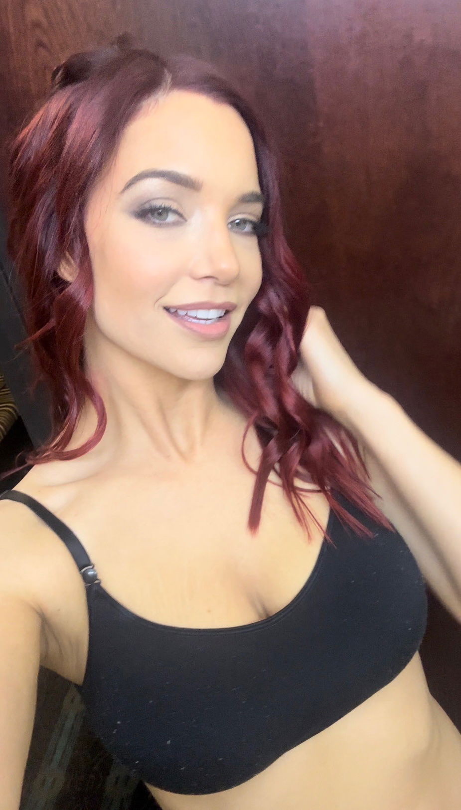 hannahsmith15555's Cover Photo